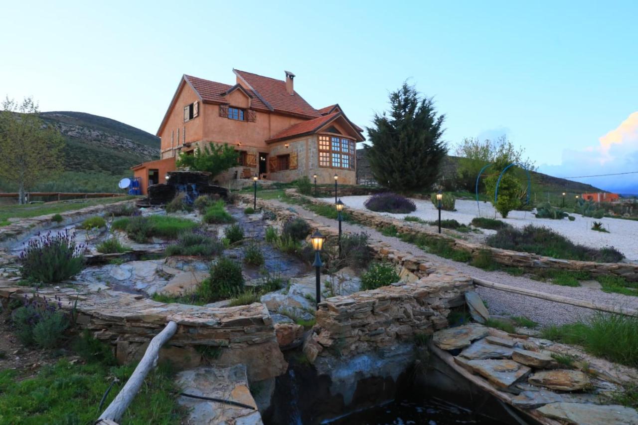 Ferme D'Hote La Vallee Azrou Exterior photo