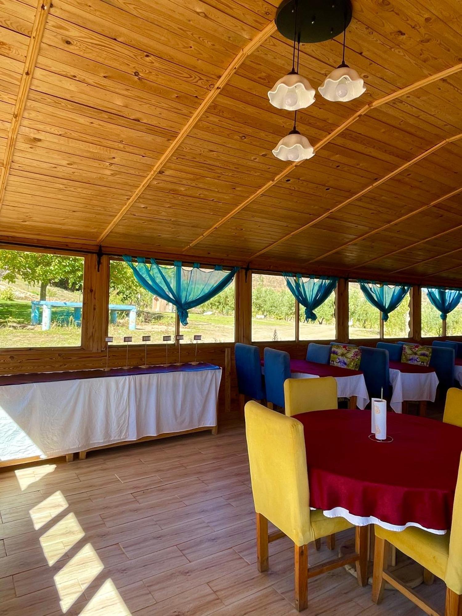 Ferme D'Hote La Vallee Azrou Exterior photo