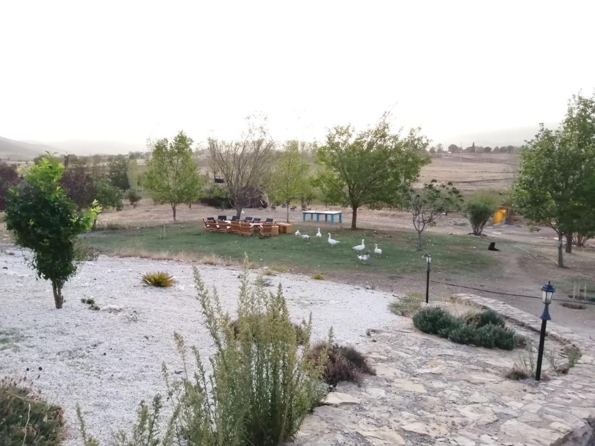 Ferme D'Hote La Vallee Azrou Exterior photo